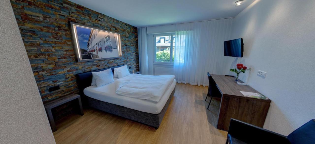 Hotel Eremitage Арлесхайм Екстериор снимка