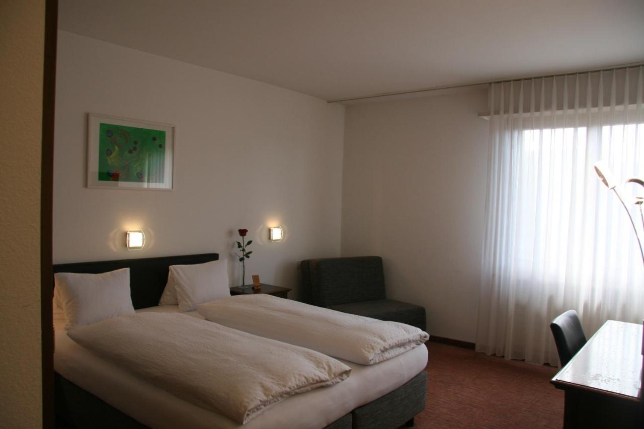 Hotel Eremitage Арлесхайм Екстериор снимка