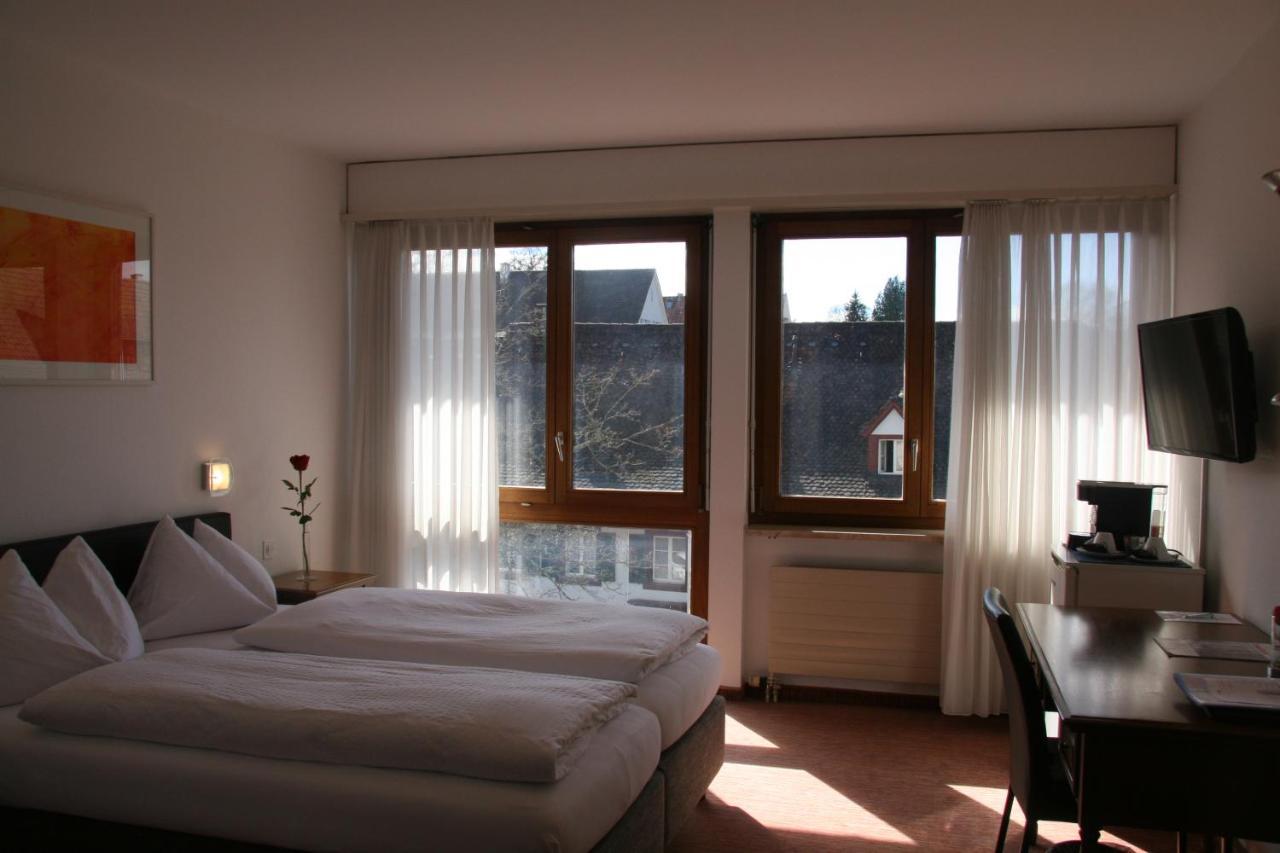 Hotel Eremitage Арлесхайм Екстериор снимка